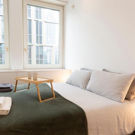 Vittore Rooms & Apartment Милано Екстериор снимка