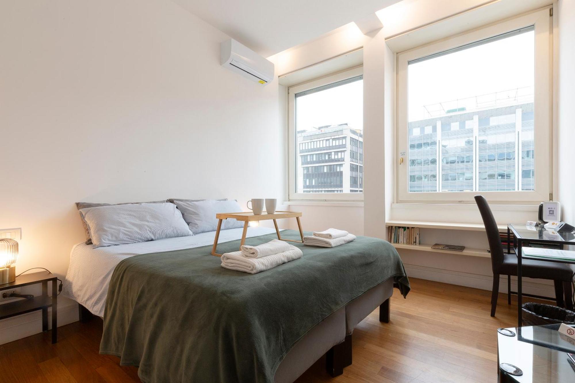 Vittore Rooms & Apartment Милано Екстериор снимка